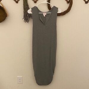 Isabel Maternity Gray Sleeveless V-Neck Dress